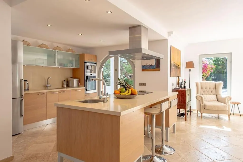 Beautiful Sea View Villa In Jondal Sant Josep de sa Talaia