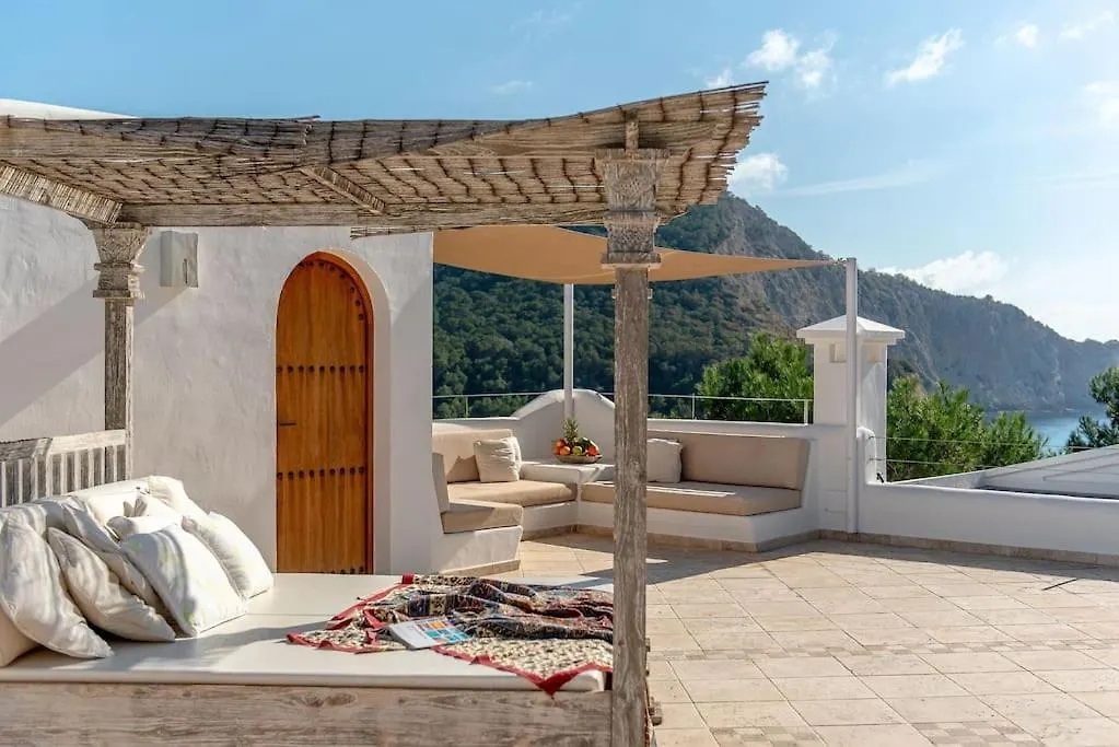 Beautiful Sea View Villa In Jondal Sant Josep de sa Talaia