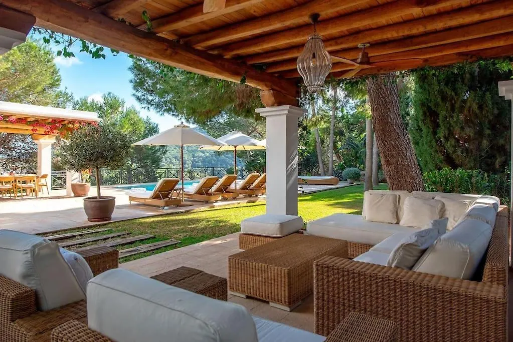 Beautiful Sea View Villa In Jondal Sant Josep de sa Talaia