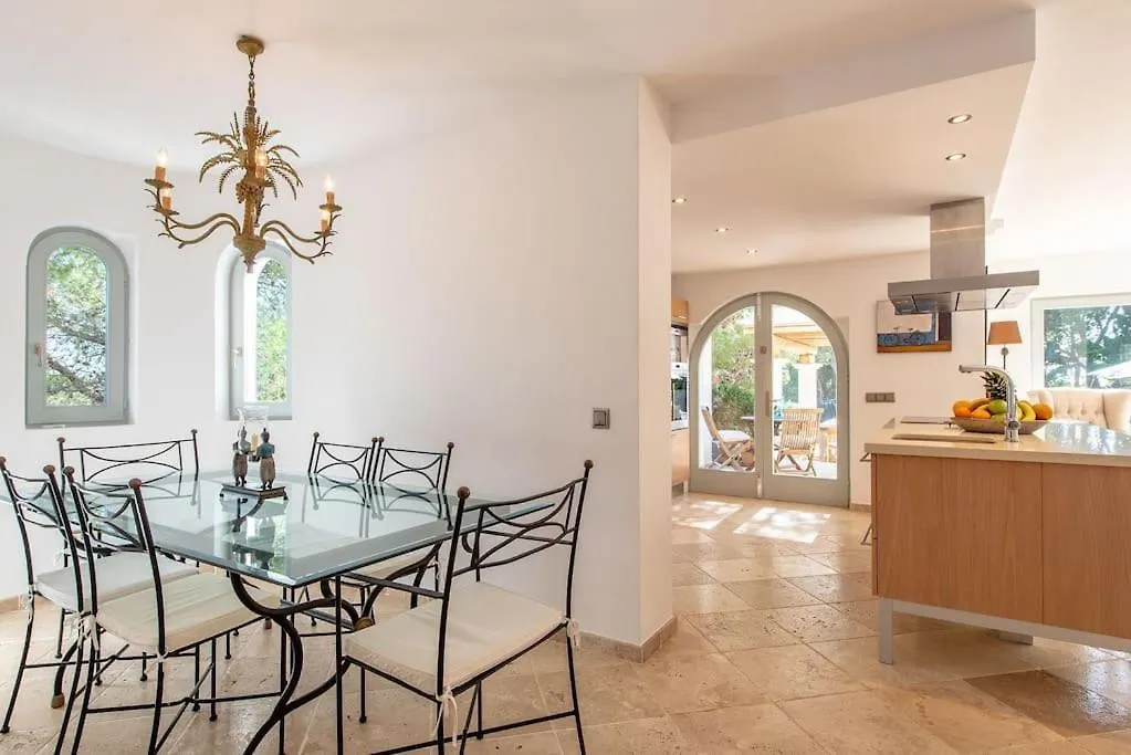 Beautiful Sea View Villa In Jondal Sant Josep de sa Talaia