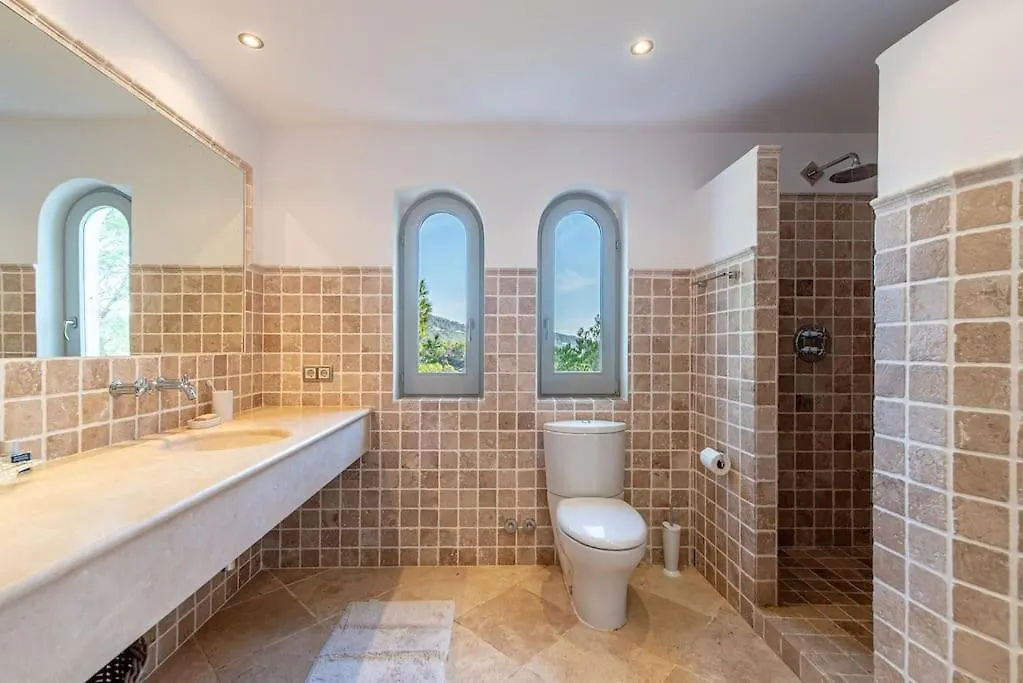 Beautiful Sea View Villa In Jondal Sant Josep de sa Talaia