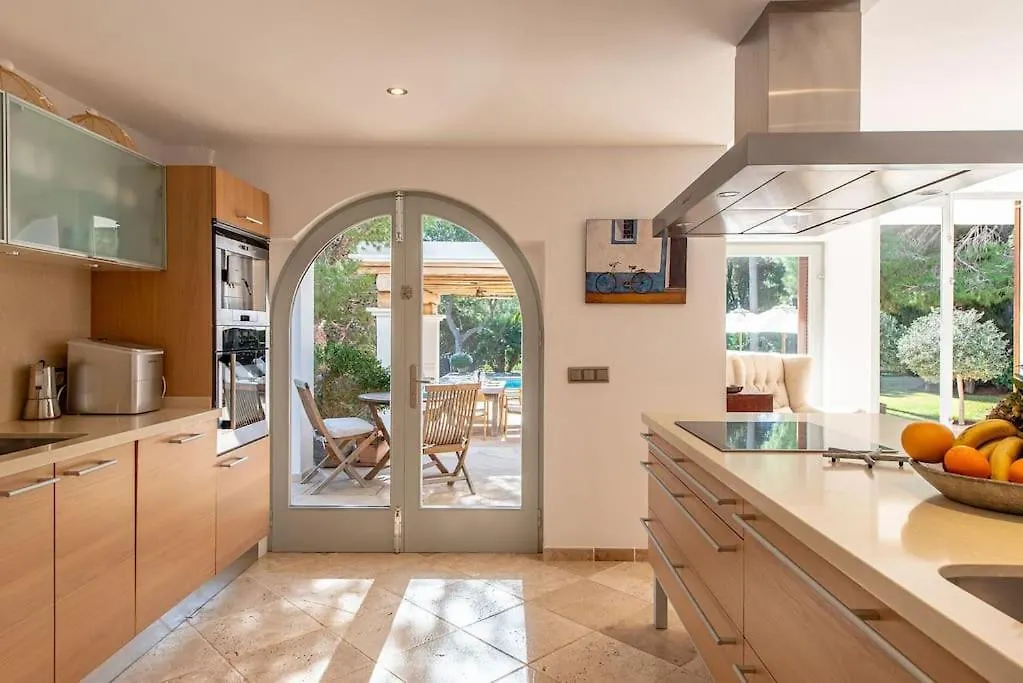 Beautiful Sea View Villa In Jondal Sant Josep de sa Talaia