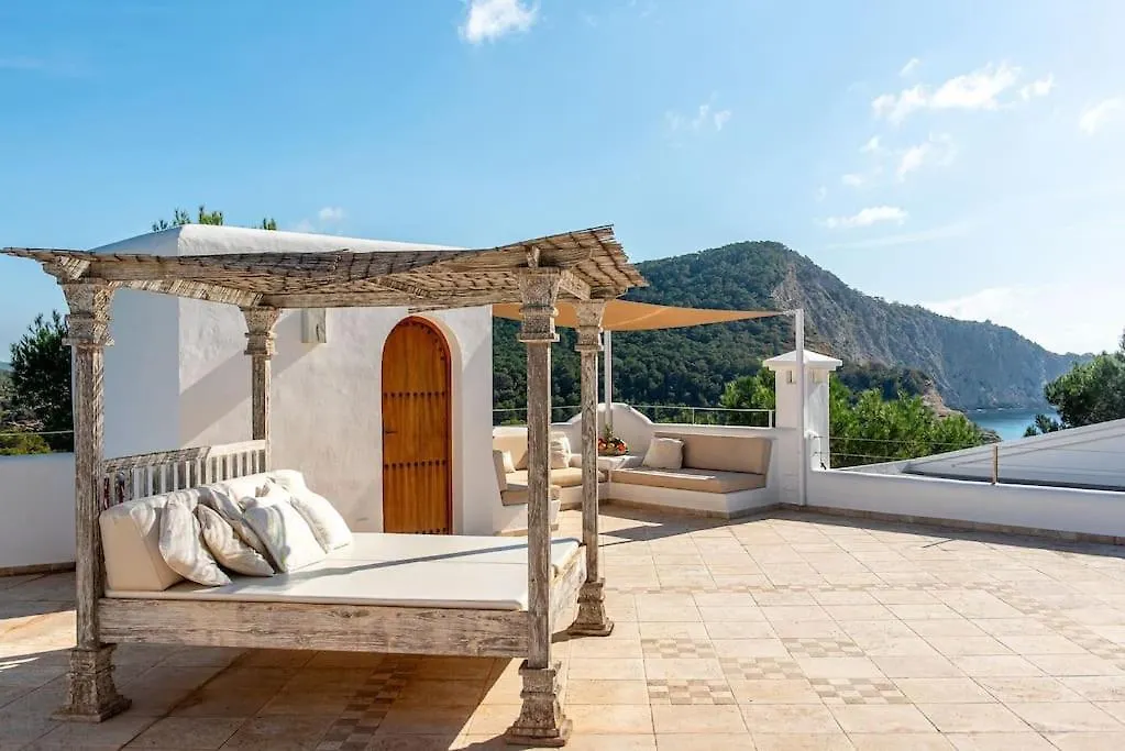 Beautiful Sea View Villa In Jondal Sant Josep de sa Talaia